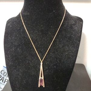 Vintage 1975 Avon “ Plaza IV” Faux Amethyst Pendant Necklace Gold-tone Chain